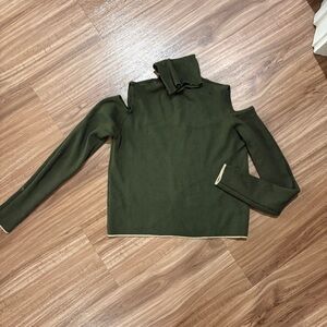 ZARA Olive Green Ribbed Knit Top